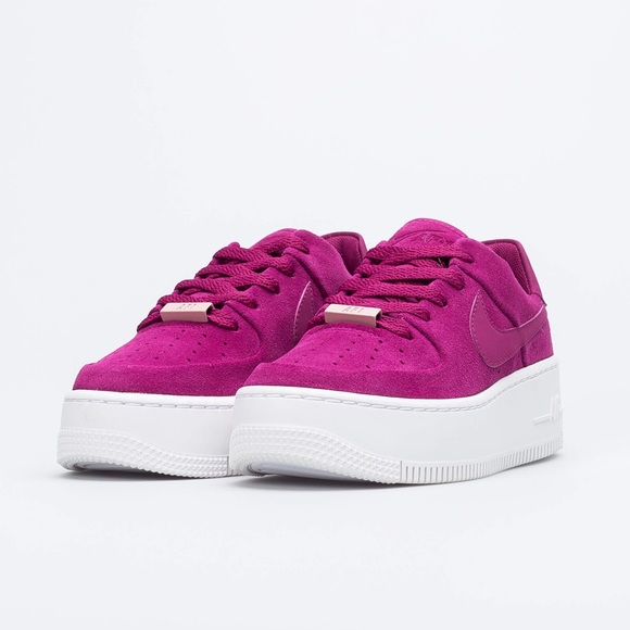 nike air force 1 sage low sneakers in berry